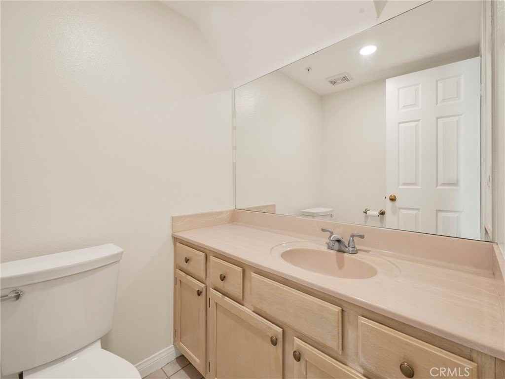 1131 Campbell St #233 - Photo 5 of 26