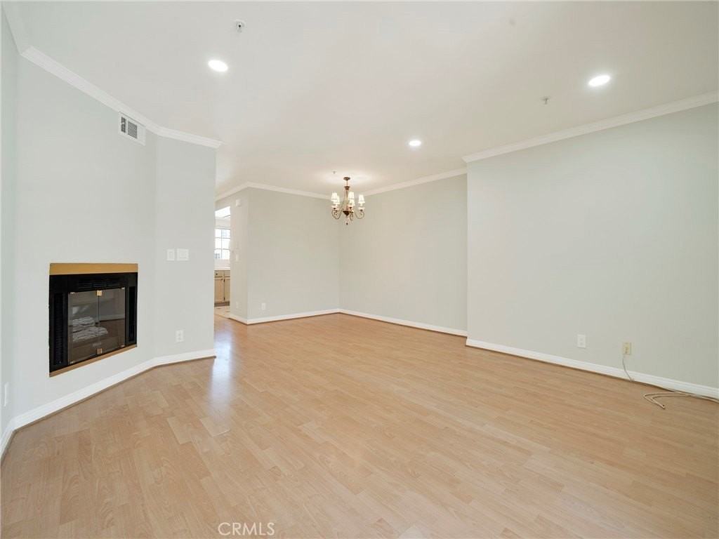 1131 Campbell St #233 - Photo 7 of 26