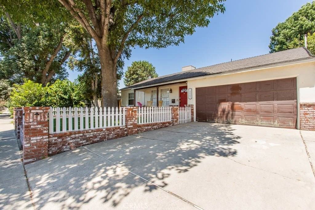 16907 Marlin Pl - Photo 4 of 36