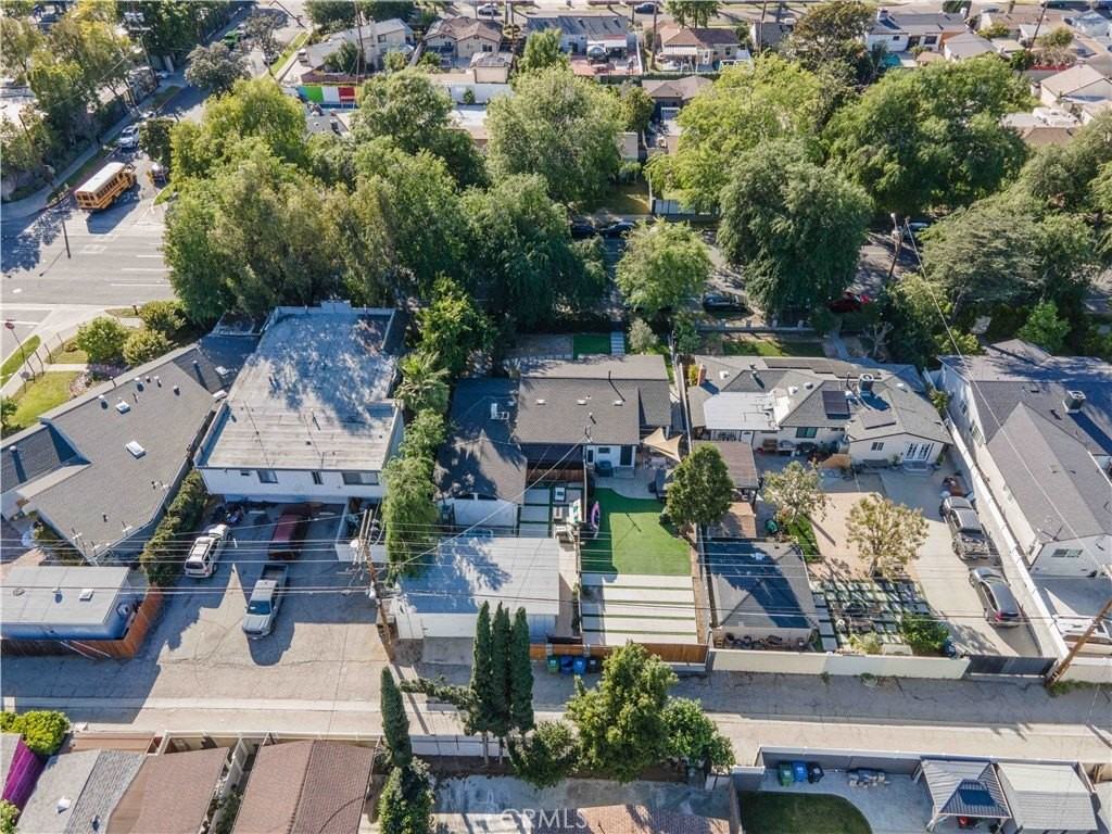 6514 Coldwater Canyon Ave - Photo 4 of 7