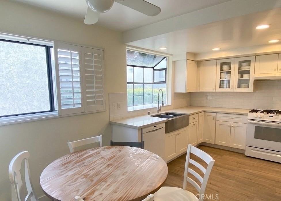 18445 Hatteras St #603 - Photo 2 of 14