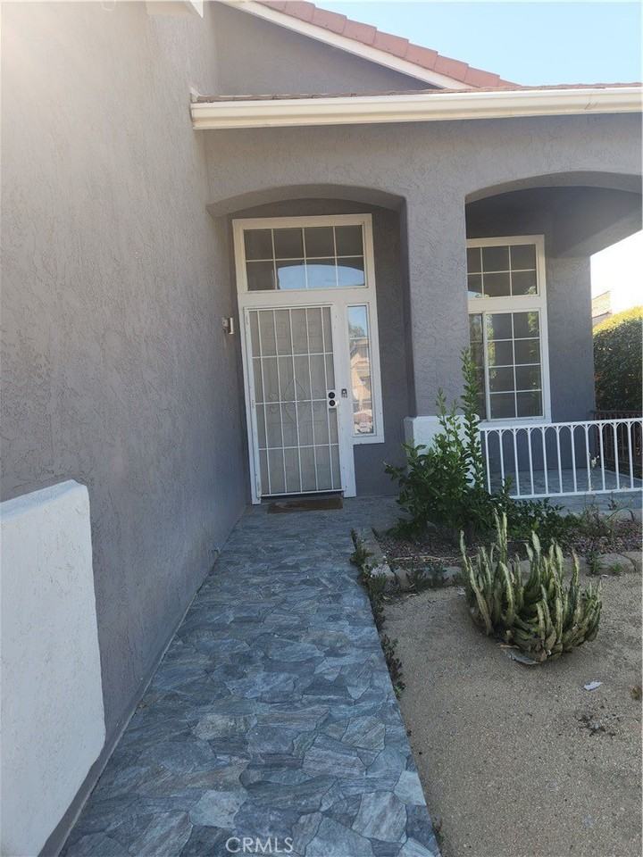 32810 Saskia Pass - Photo 2 of 42