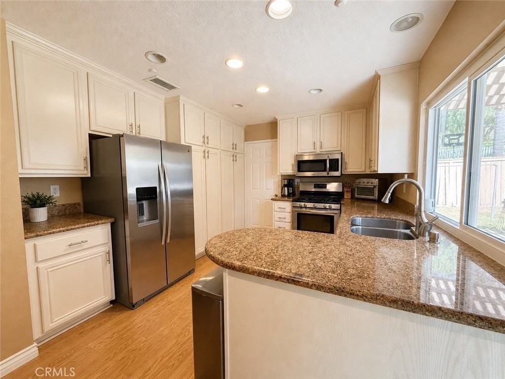 2549 Paseo Tortuga - Photo 2 of 11