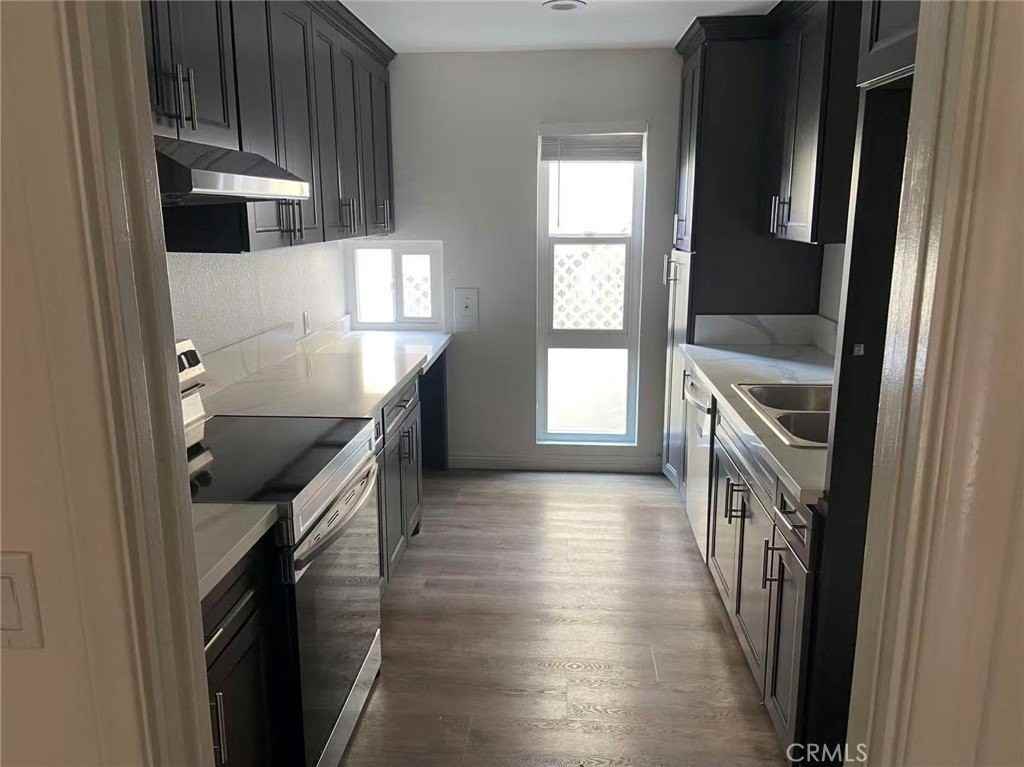 1628 Huntington Dr #1 - Photo 5 of 11