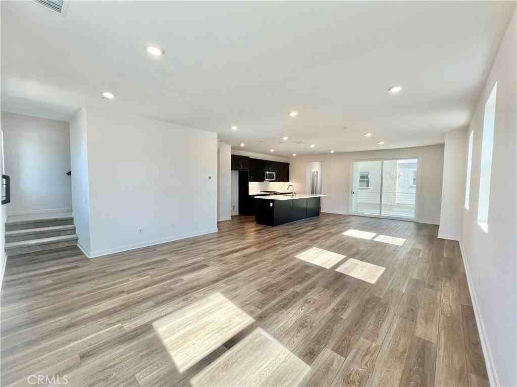27073 Tanager Ln - Photo 7 of 26