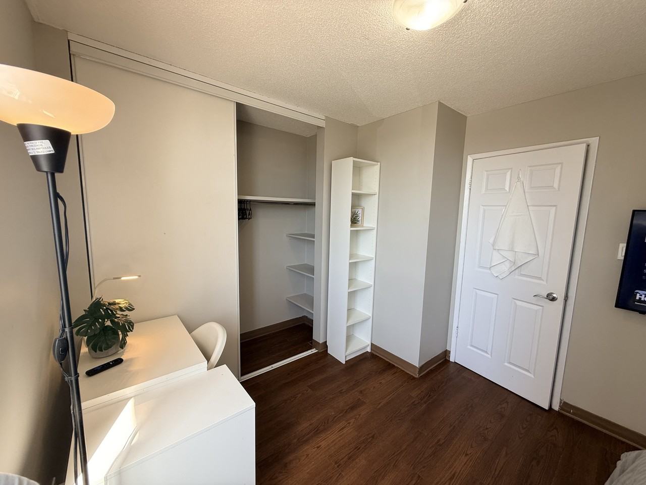 Kingston Towers Co-Living - Photo 7 of 12