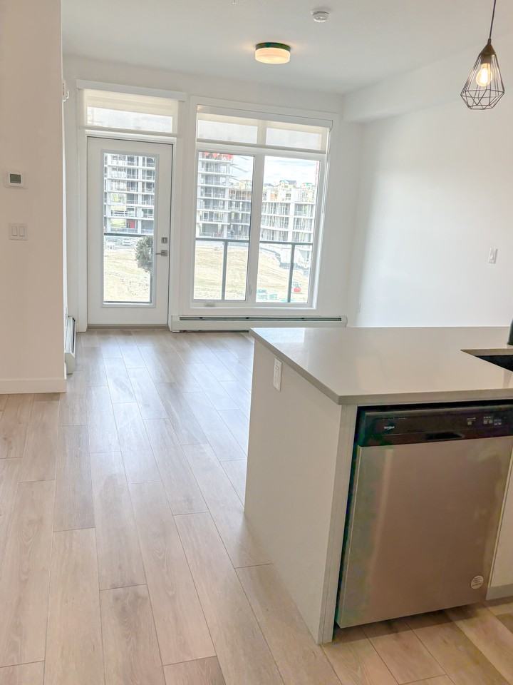 205 Spring Creek Common SW - Photo 4 of 17