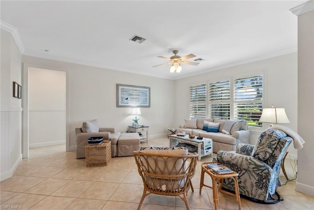 5868 Constitution St - Photo 4 of 19