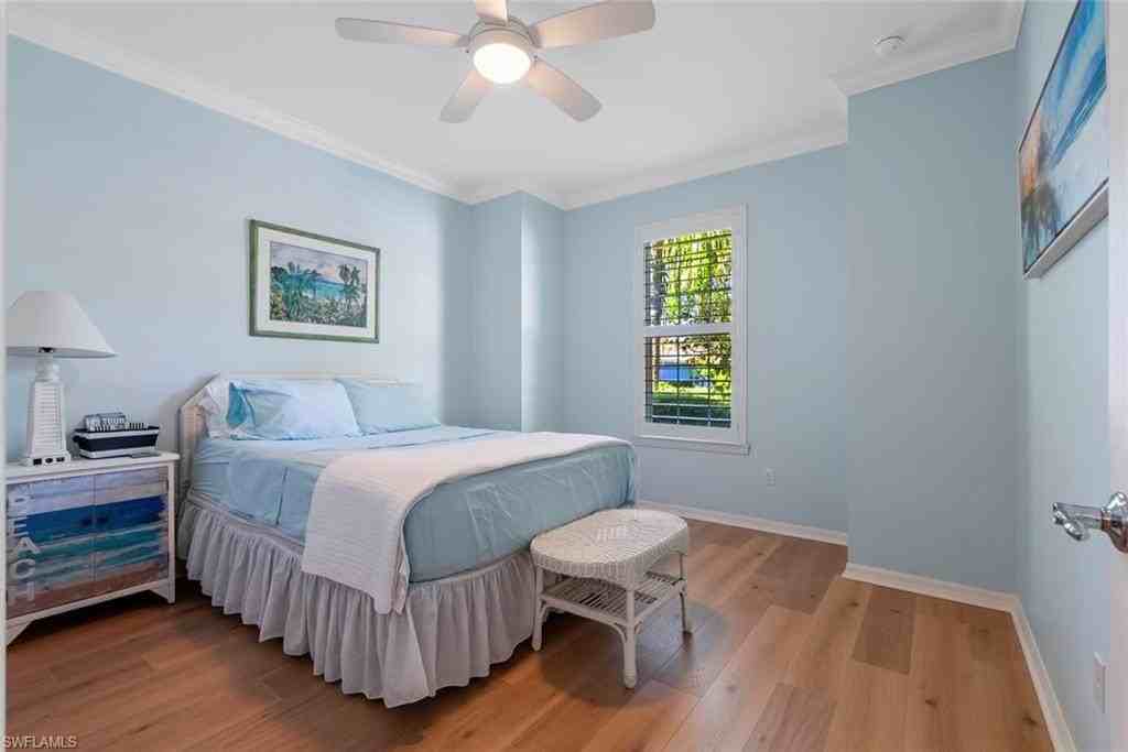 5868 Constitution St - Photo 7 of 19