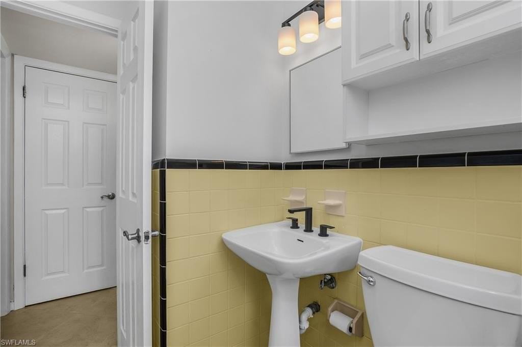 1015 10th Ave N #1011 - Photo 6 of 17