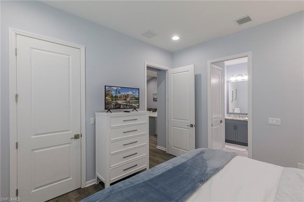 7202 Saona Ct - Photo 7 of 34