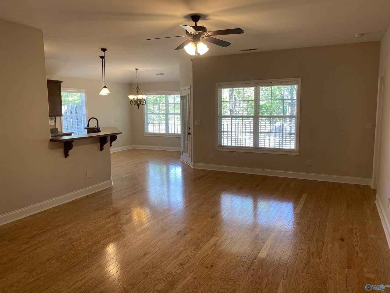 128 Somerset Park Dr - Photo 3 of 16