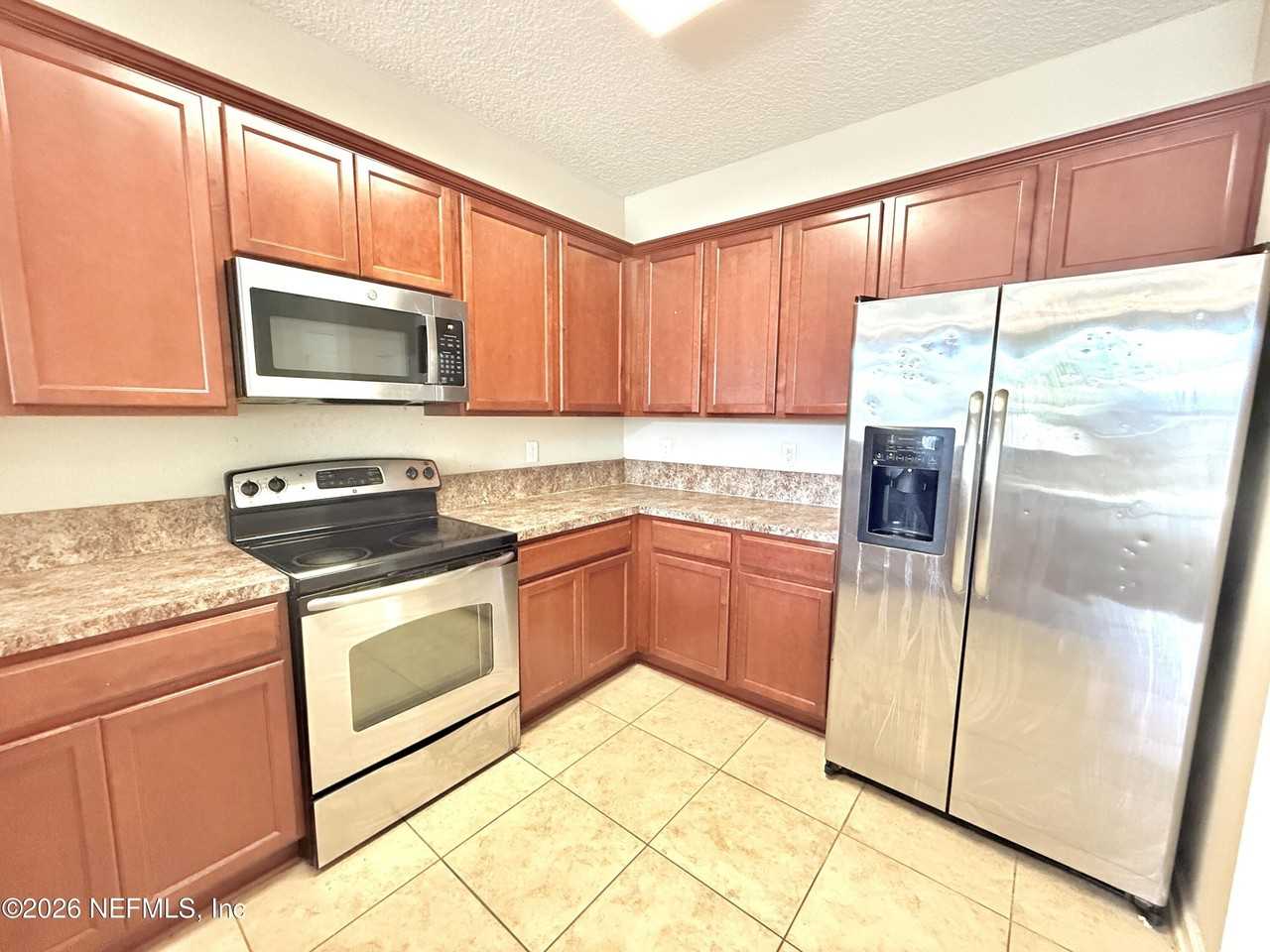 3683 Hartsfield Forest Cir - Photo 7 of 25