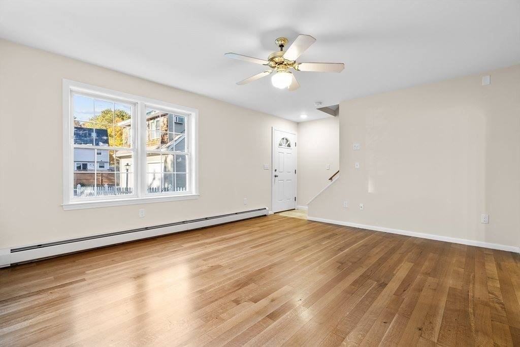 181 Pilgrim Rd #2 - Photo 6 of 18