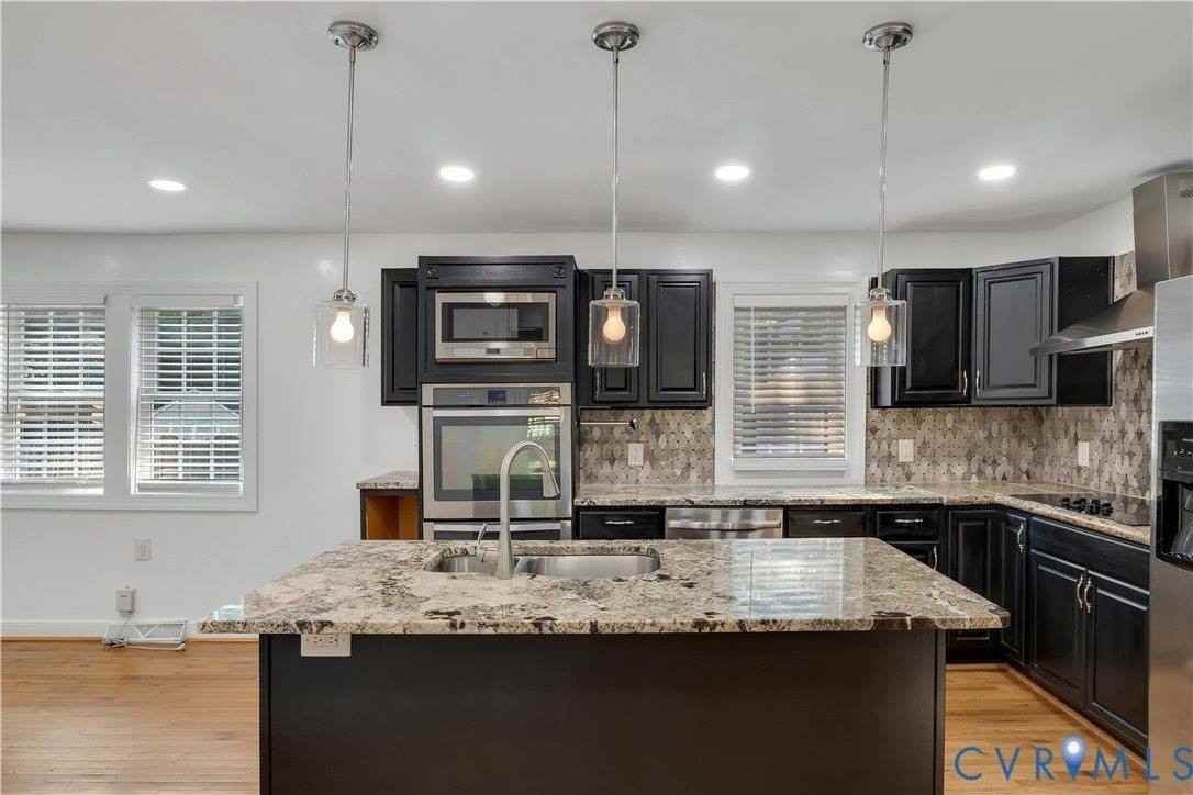 2222 Early Settlers Rd - Photo 7 of 31