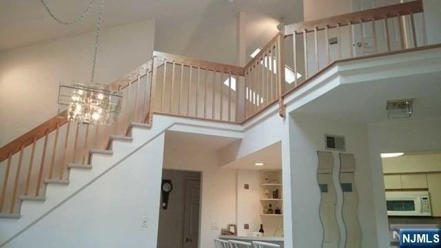 1435 Teresa Dr - Photo 5 of 24