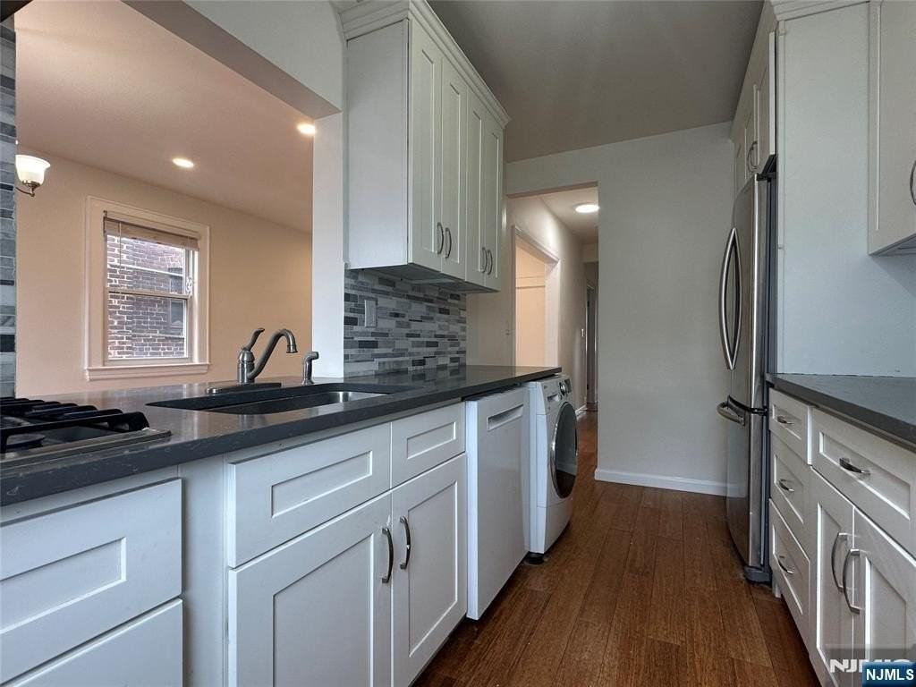 104 E Columbia Ave 2nd Fl - Photo 2 of 15
