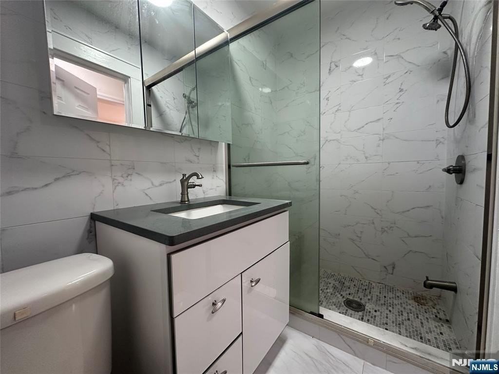 104 E Columbia Ave 2nd Fl - Photo 4 of 15