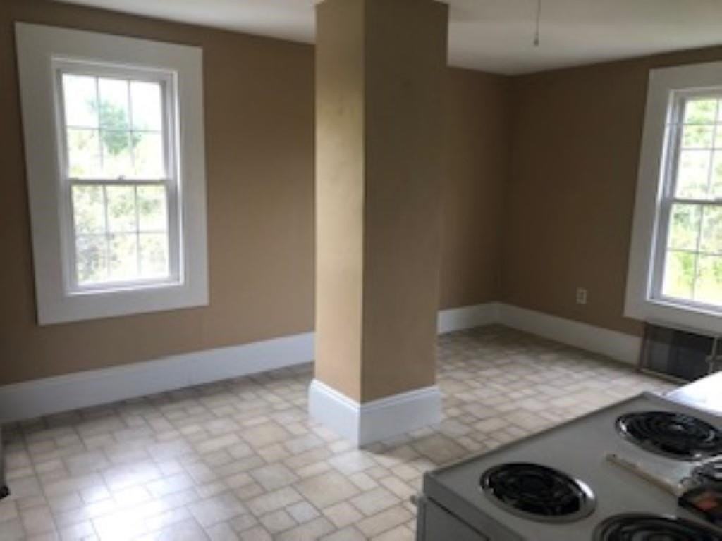 275 High St #1 - Photo 3 of 34