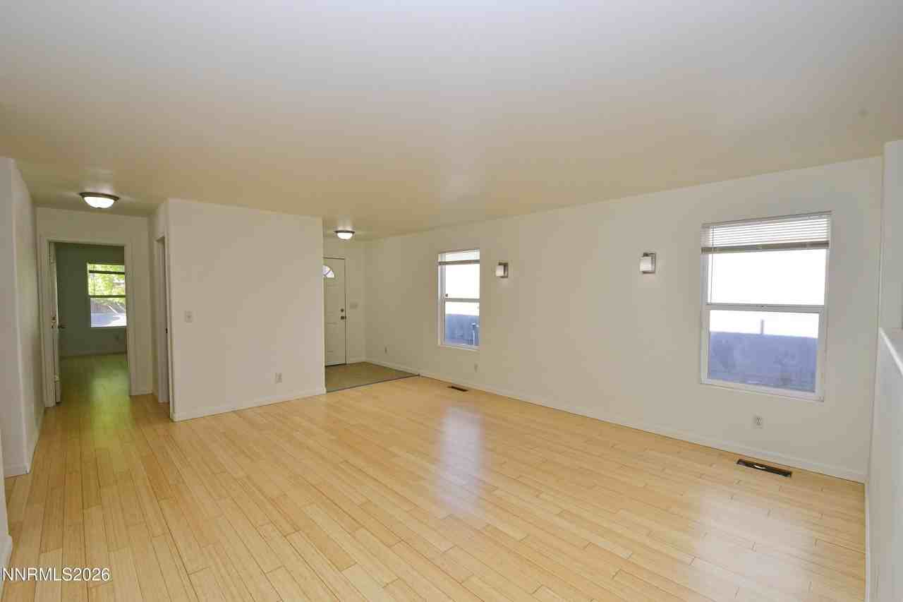 7441 Deveron Dr - Photo 4 of 24