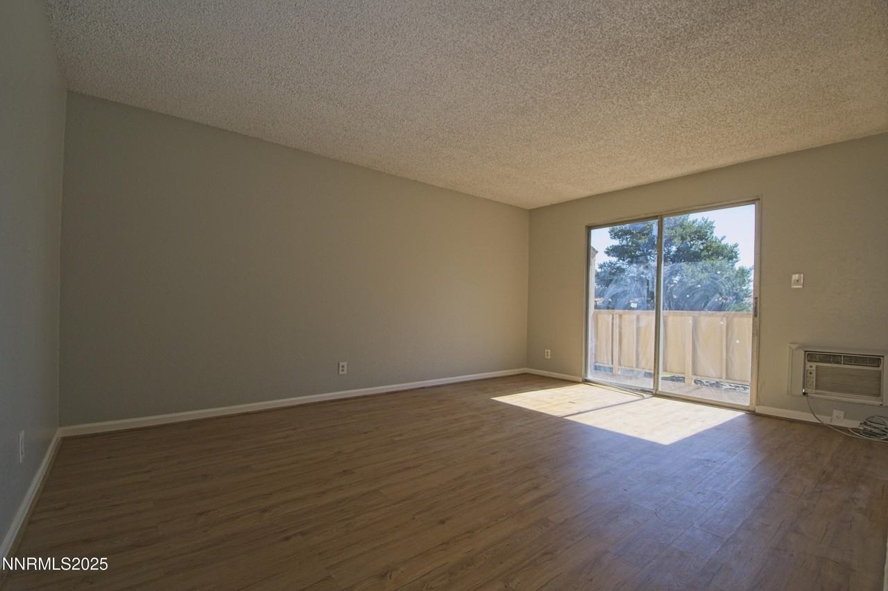 3949 Clear Acre Ln #282 - Photo 5 of 18