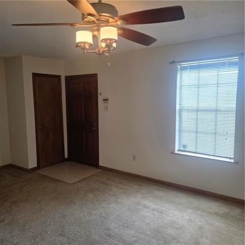 4318 Lime St - Photo 5 of 36