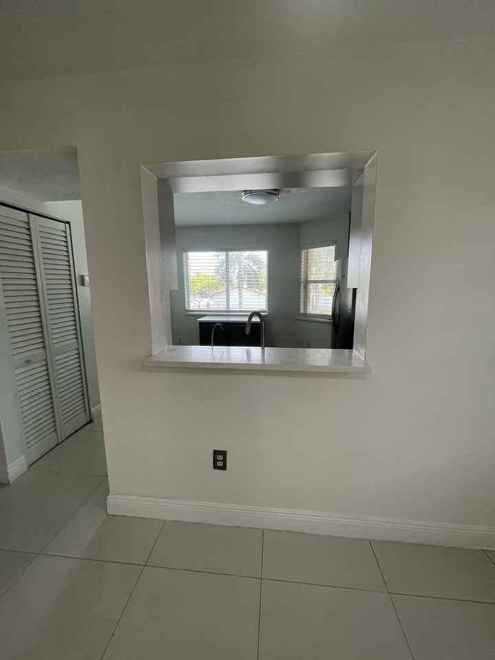 Nw 173rd Dr #712 - Photo 6 of 7