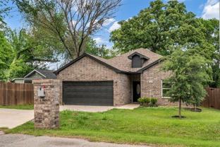 2315 W Bond St - Photo 1 of 1