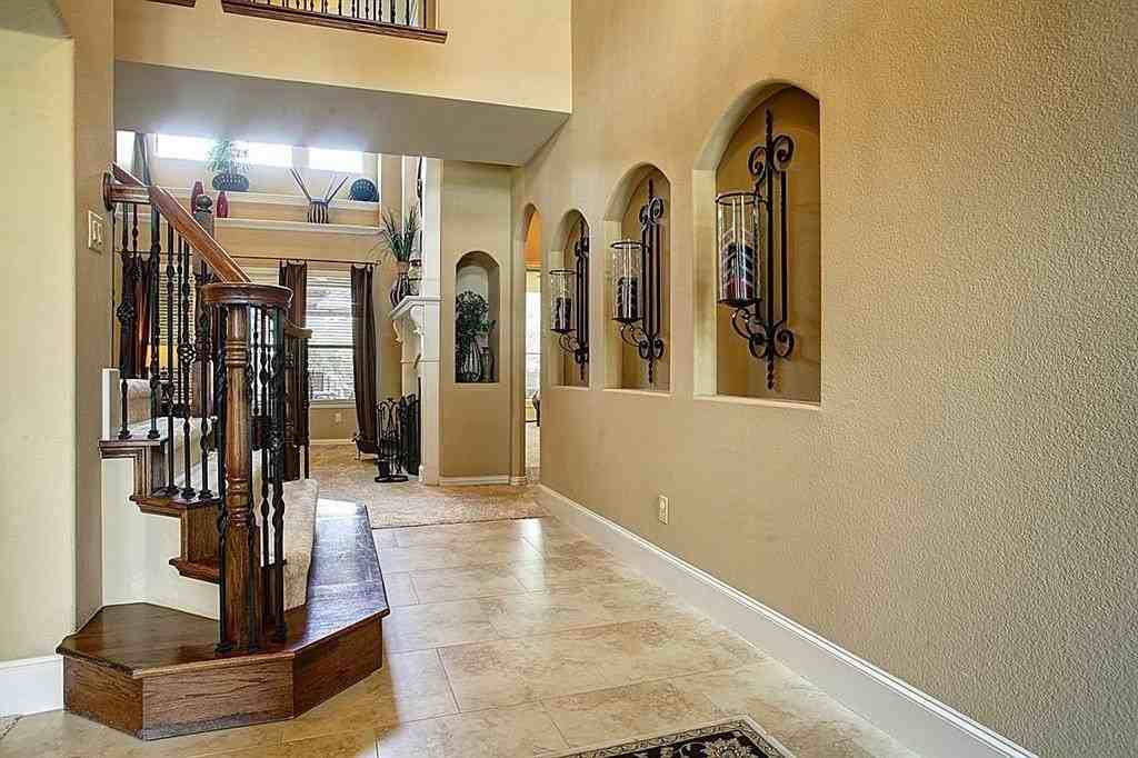 10317 Tambra Dr - Photo 2 of 30