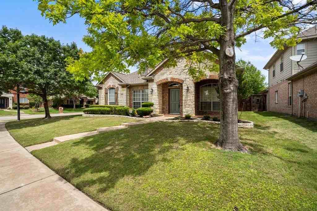2404 Windgate Ln - Photo 2 of 35