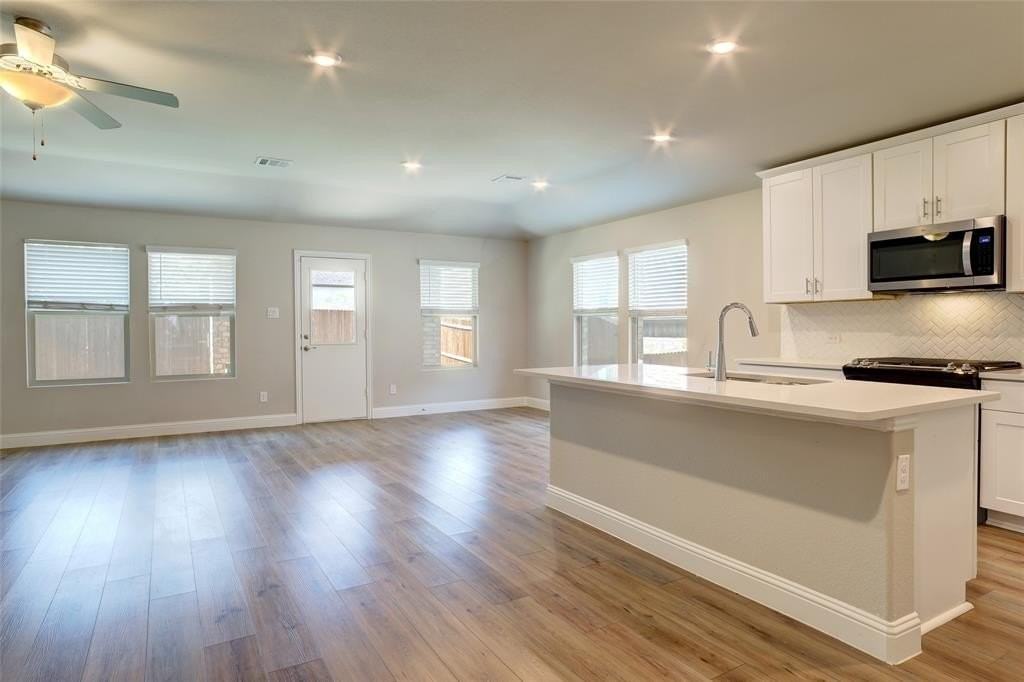 1506 Ironwood Way - Photo 3 of 26