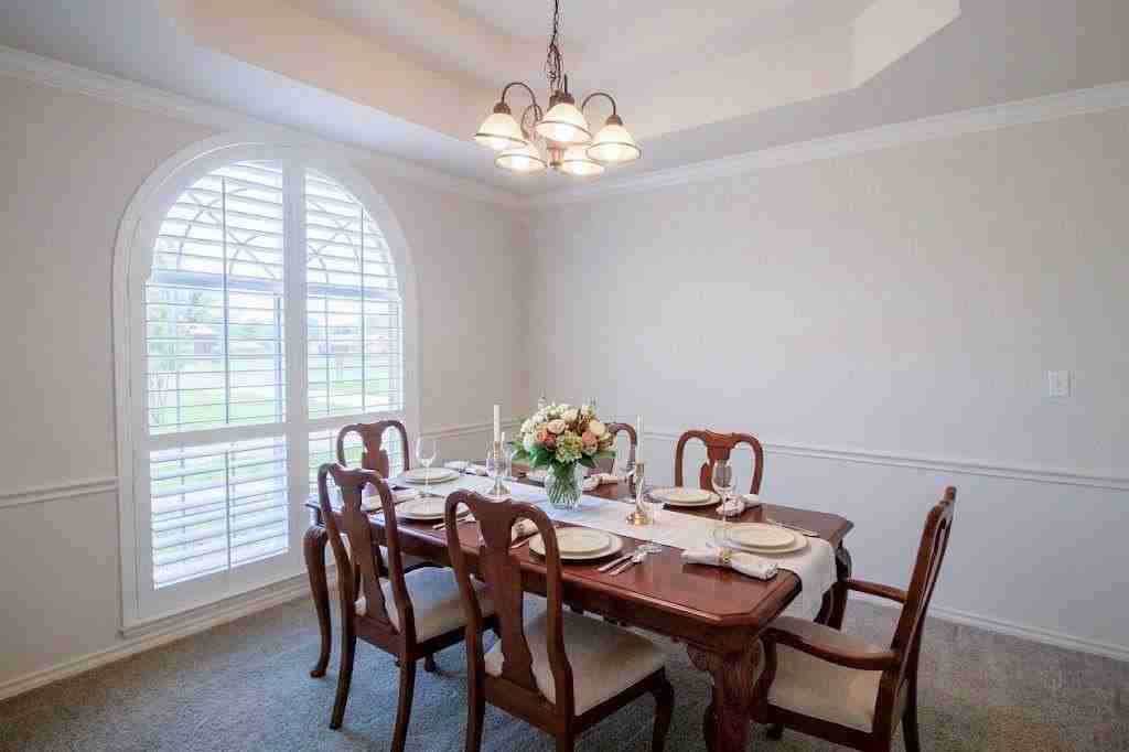 1200 Bloom St - Photo 4 of 33