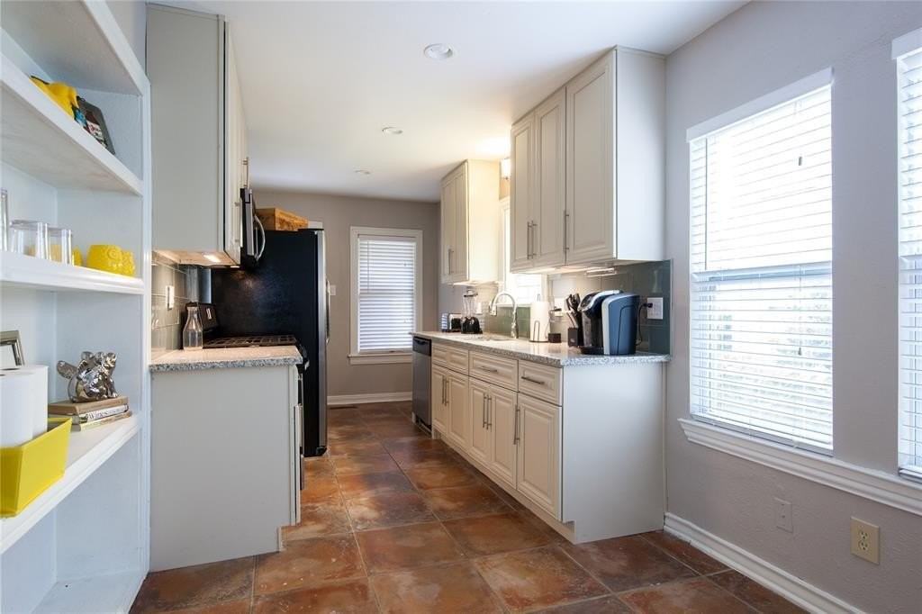 5946 Morningside Ave - Photo 6 of 11