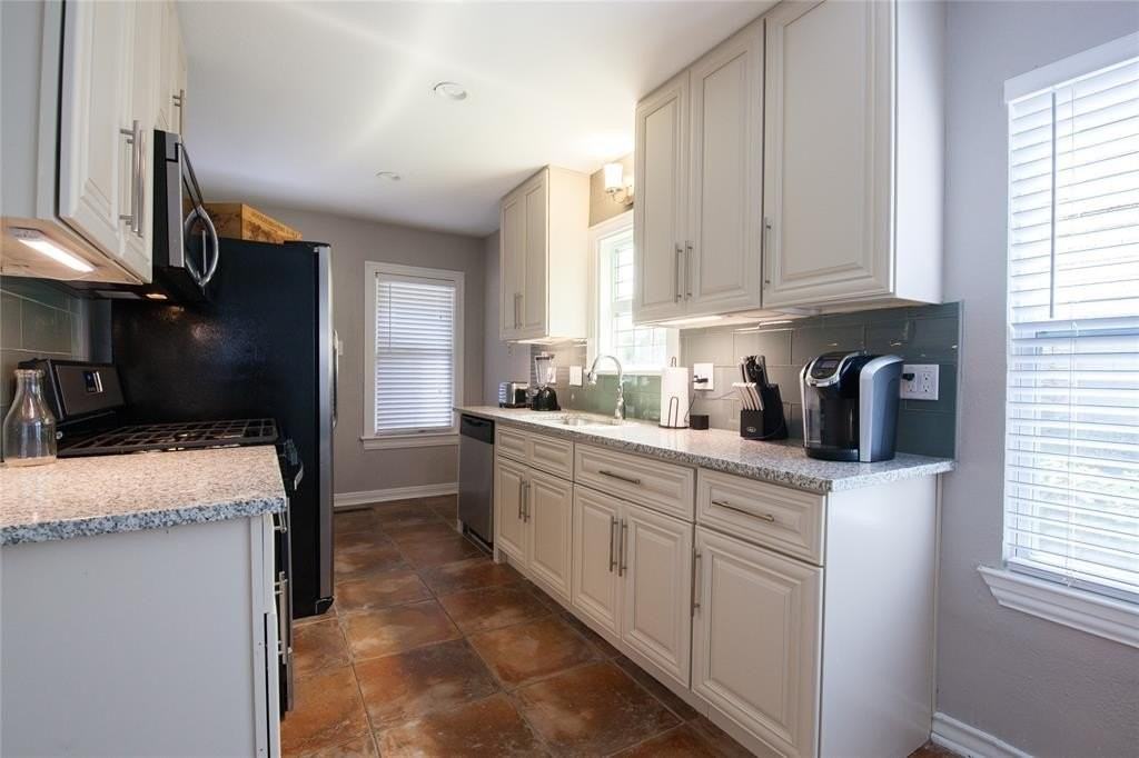 5946 Morningside Ave - Photo 7 of 11