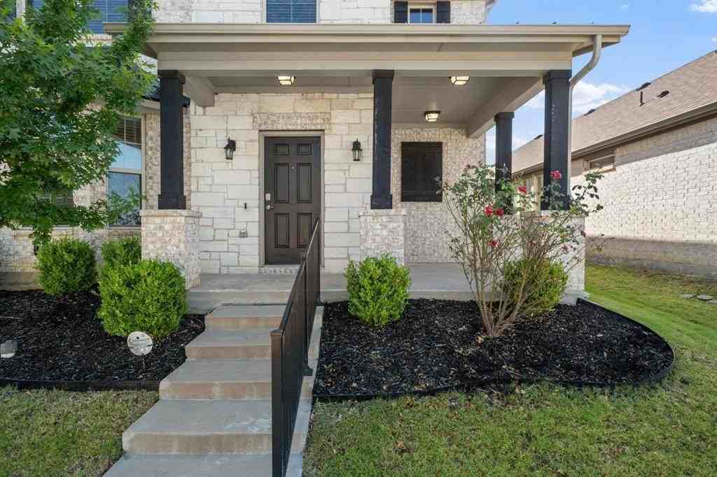 2093 Almassera Dr - Photo 6 of 37