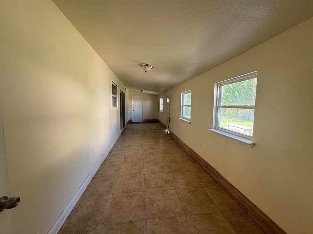 3401 Shea Ct - Photo 4 of 18