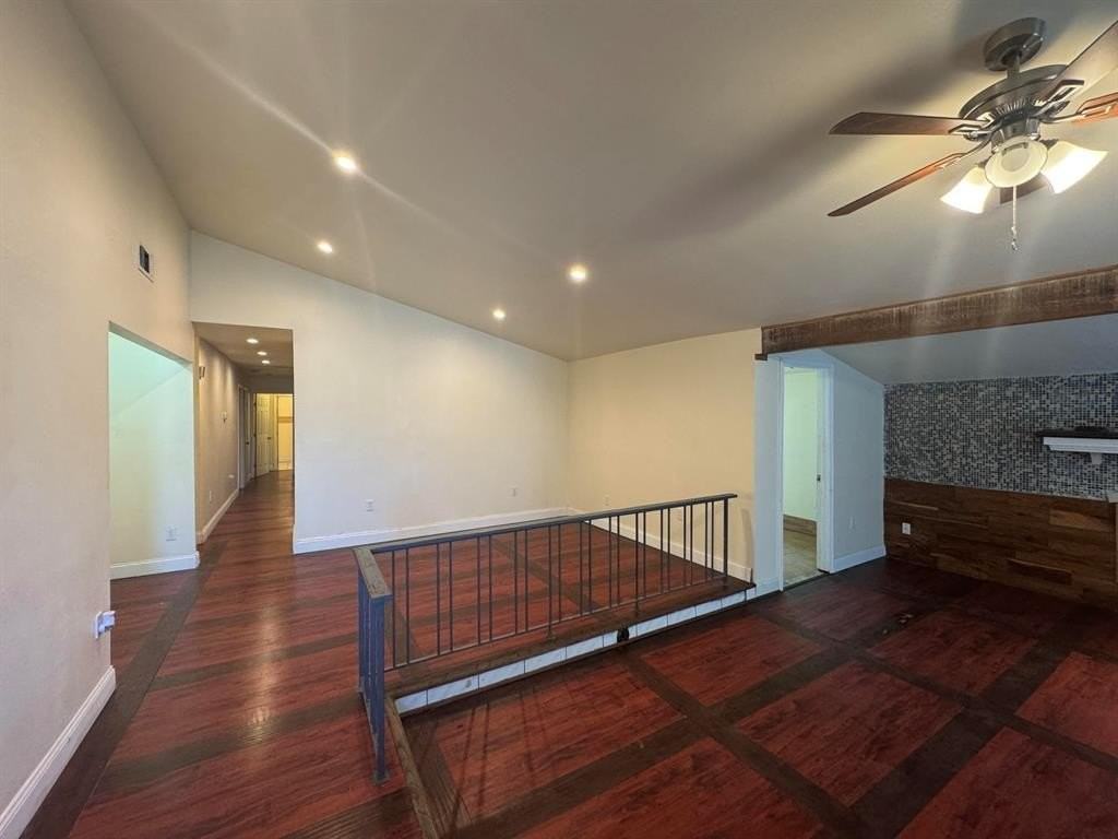 3401 Shea Ct - Photo 6 of 18