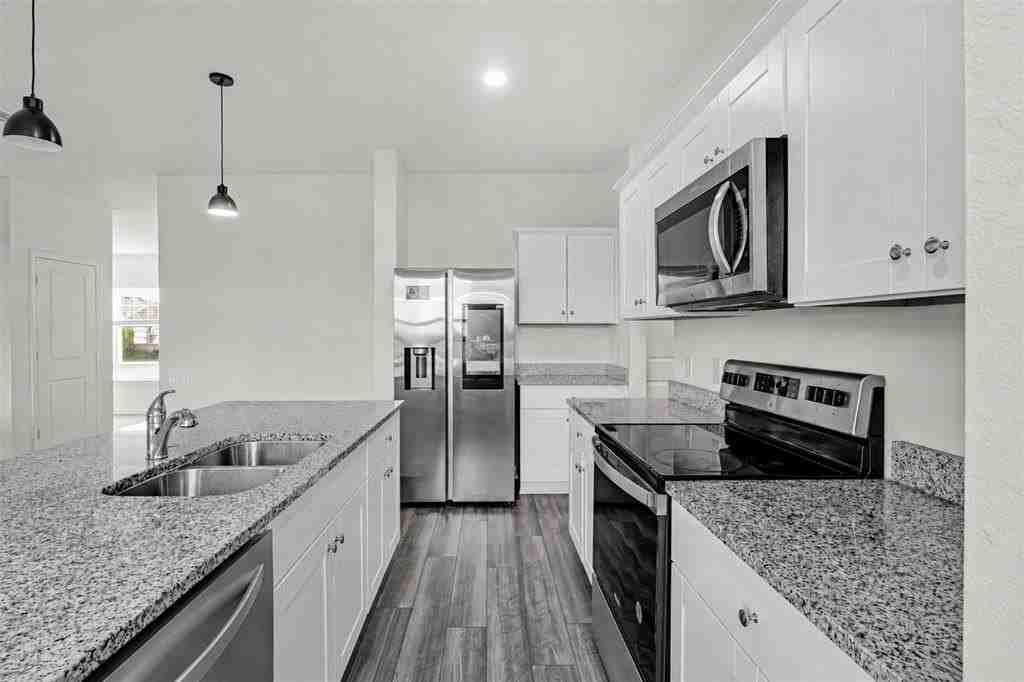 8348 Hawkview Dr - Photo 6 of 26