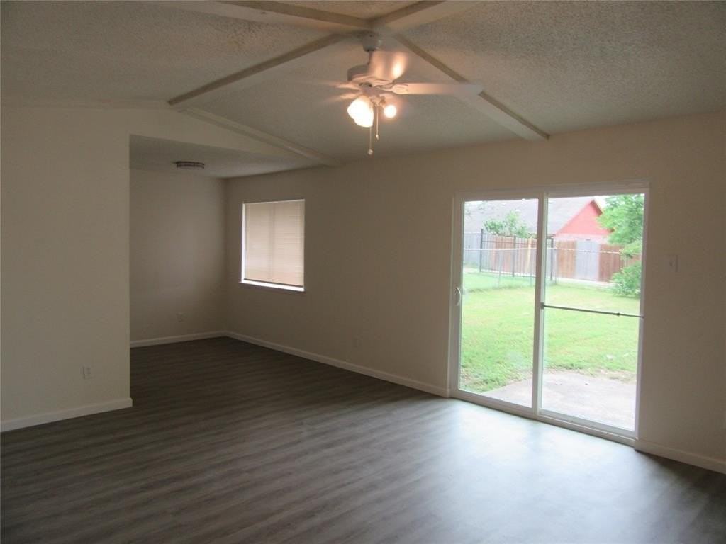 1336 Mill Stream Dr - Photo 2 of 9