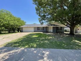 4828 Grove St - Photo 1 of 1