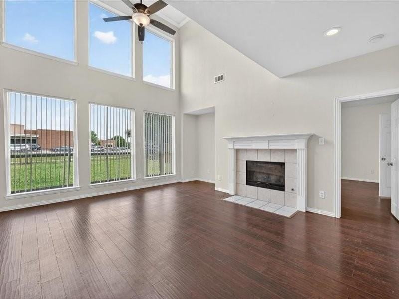 11068 Downbrook Dr - Photo 2 of 23