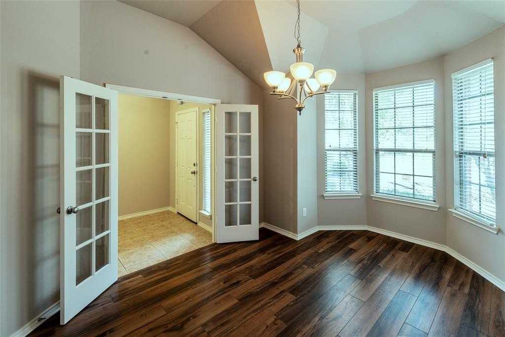 3221 Timber Ridge Trl - Photo 2 of 16