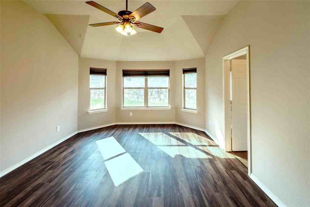 3221 Timber Ridge Trl - Photo 7 of 16