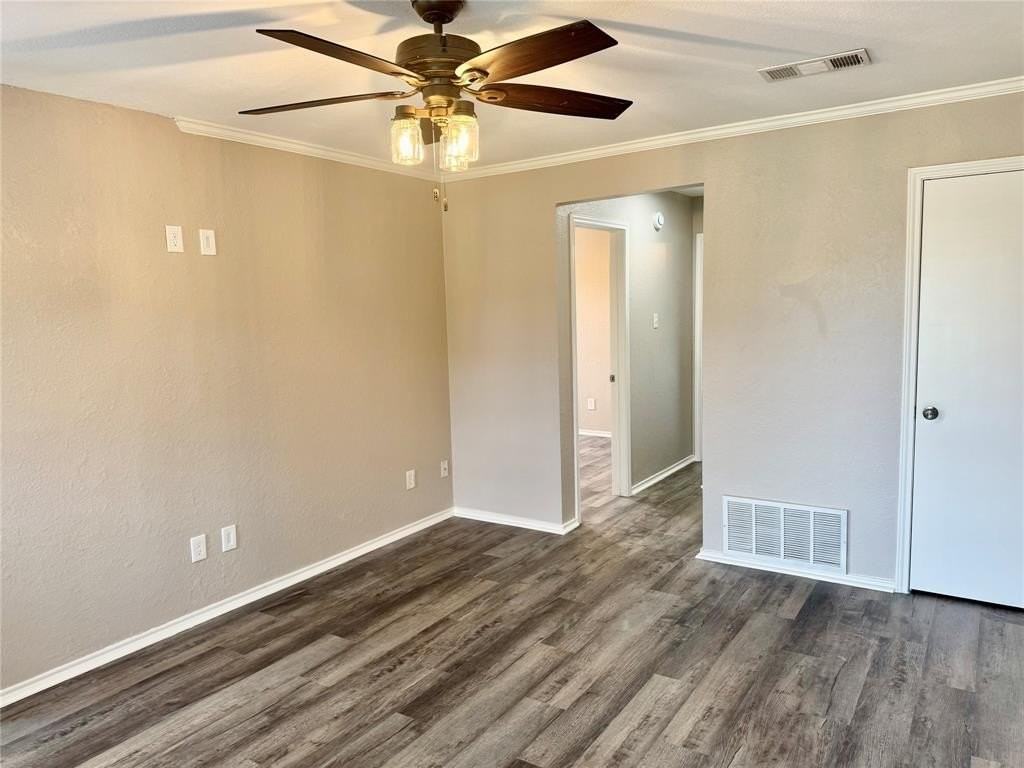 301 Shady Grove Dr #A - Photo 4 of 19