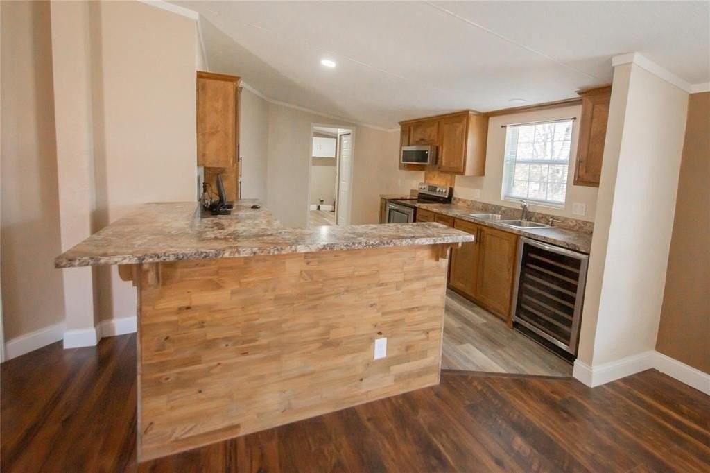 153 Alice Springs Ln - Photo 7 of 25