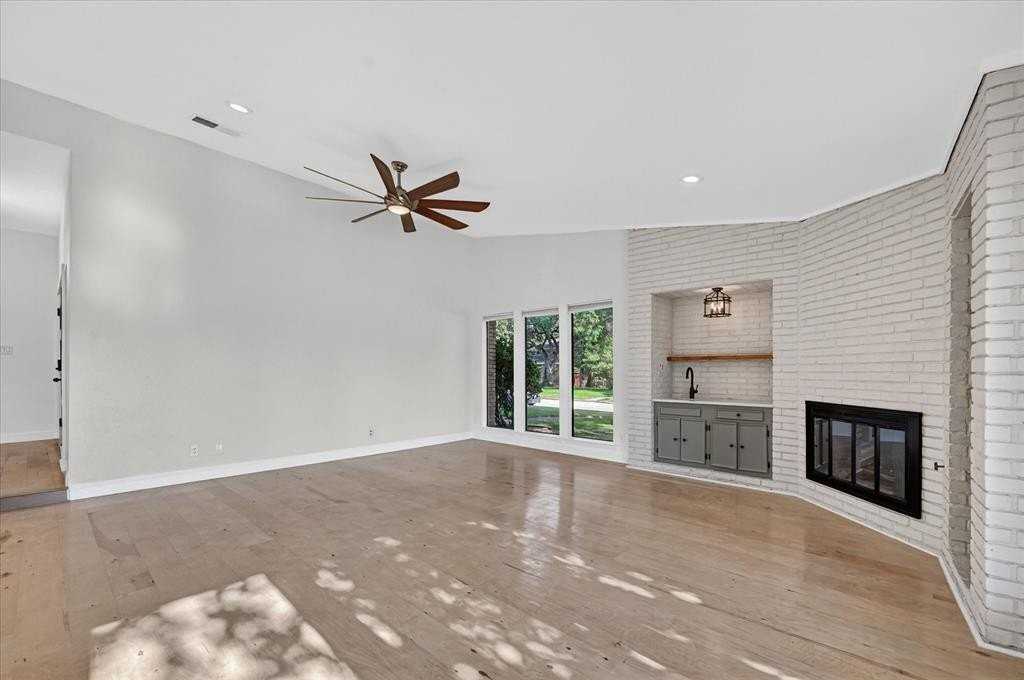 2013 Treehouse Ln - Photo 5 of 33