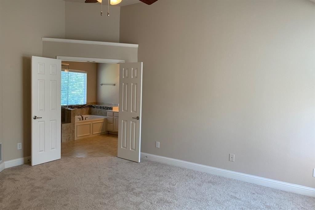 3010 Quail Holw - Photo 4 of 8