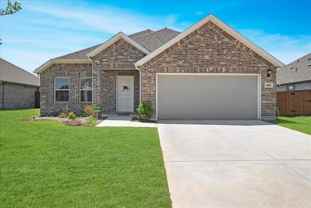 1004 Pineview Ln - Photo 1 of 1