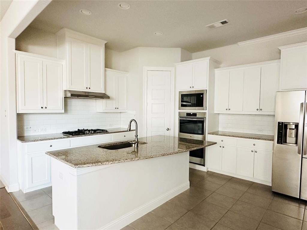 806 Davids Way - Photo 6 of 24