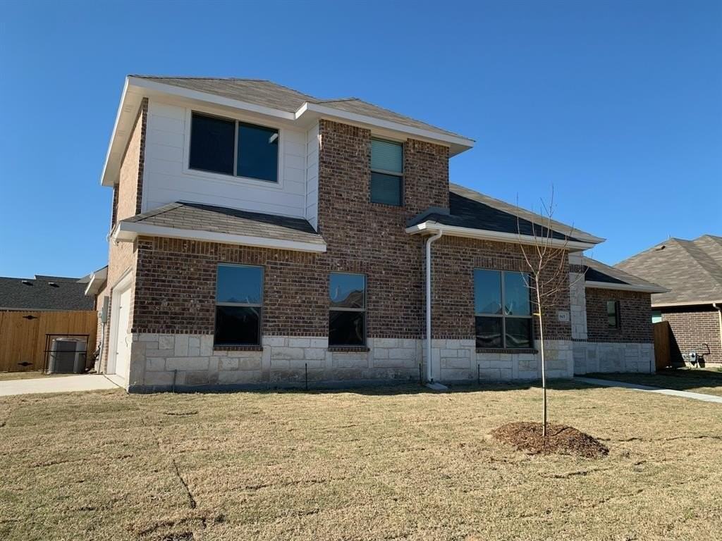 601 Long Prairie Dr - Photo 2 of 31